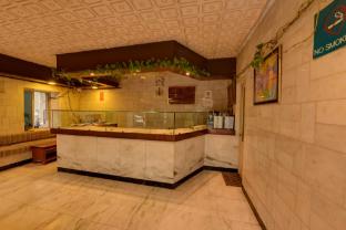 hotel dev residency 350 meters from nakki lake