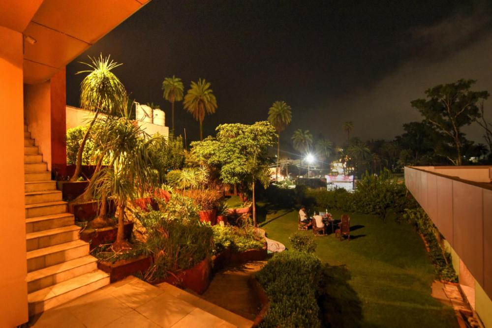 hotel dev residency 350 meters from nakki lake