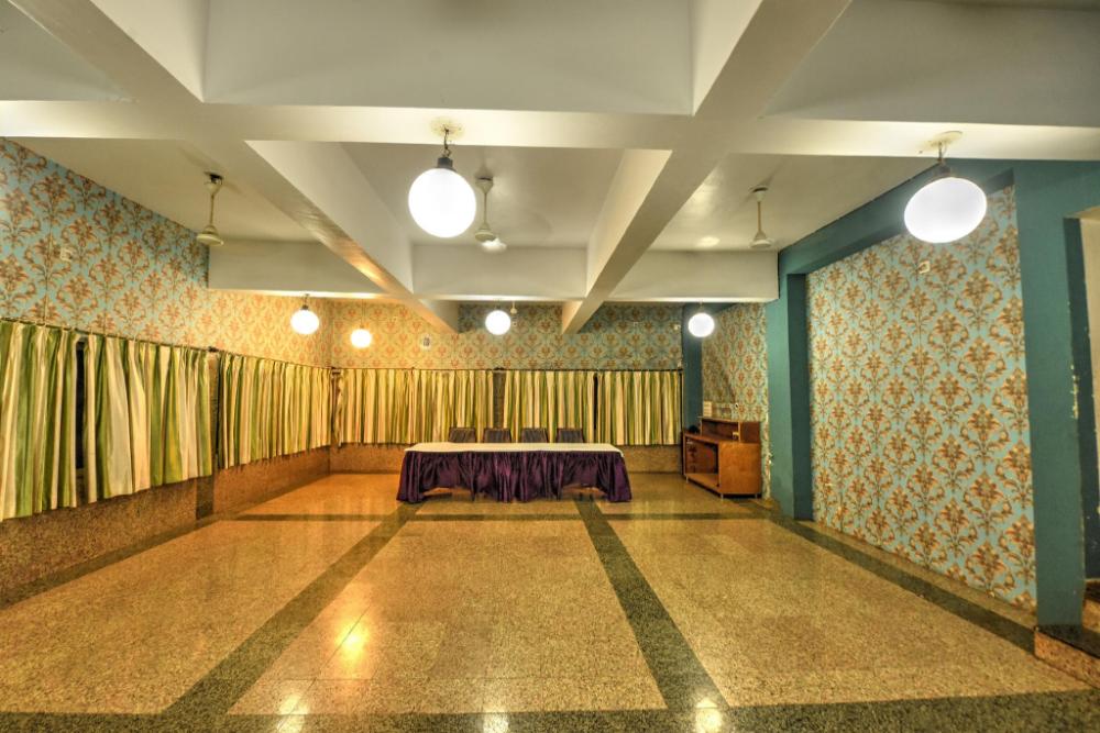 hotel dev residency 350 meters from nakki lake