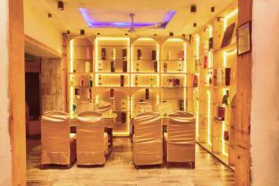 hotel dev residency 350 meters from nakki lake