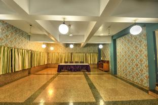 hotel dev residency 350 meters from nakki lake