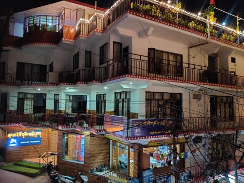 hotel akash luxury hotel in mcleodganj