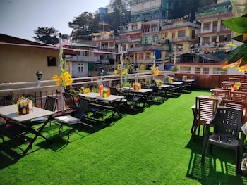 hotel akash luxury hotel in mcleodganj