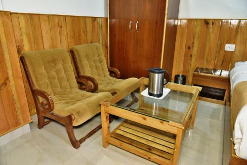 hotel akash luxury hotel in mcleodganj