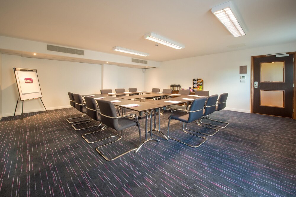 premier inn winchester