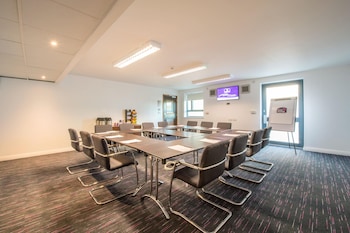 premier inn winchester