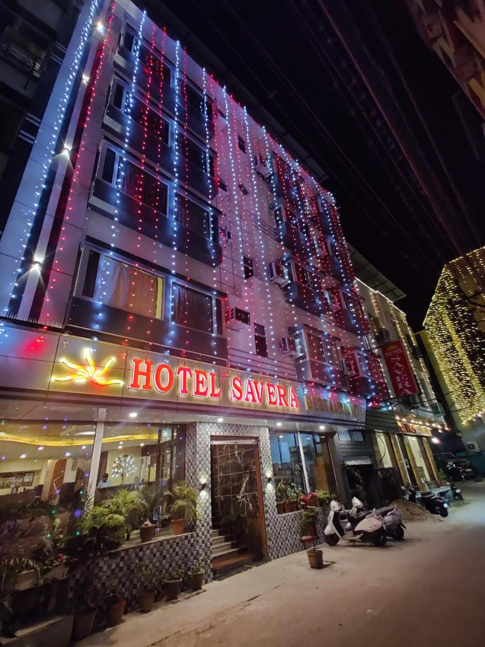hotel savera