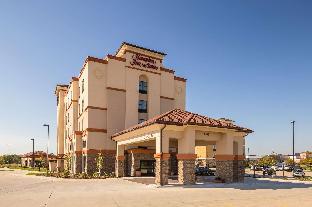 hampton inn and suites west des moines sw mall area