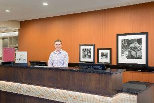 hampton inn and suites west des moines sw mall area