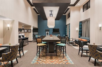 Hampton Inn & Suites West Des Moines/Sw Mall Area,Des Moines County>>Des Moines,3 star