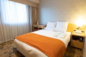 hotel rose garden shinjuku