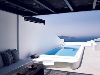 cavo tagoo santorini
