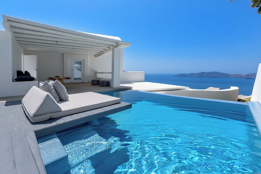 cavo tagoo santorini