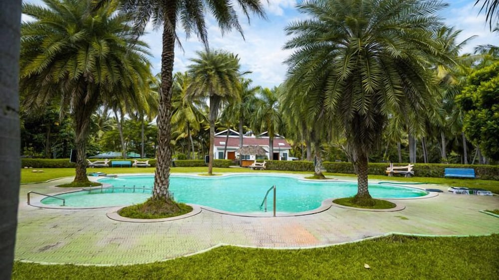 sakthi river resorts