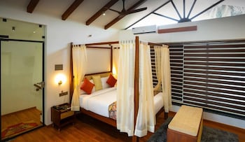 sakthi river resorts