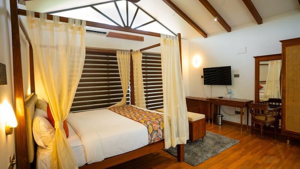 sakthi river resorts