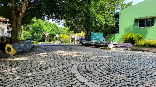sakthi river resorts
