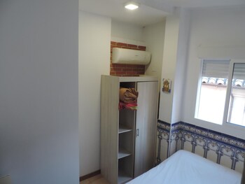 hostal el cascabel hostel