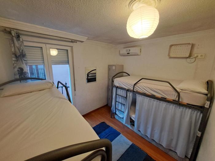 hostal el cascabel hostel