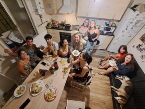 hostal el cascabel hostel