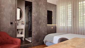 monte belvedere hotel by shiadu