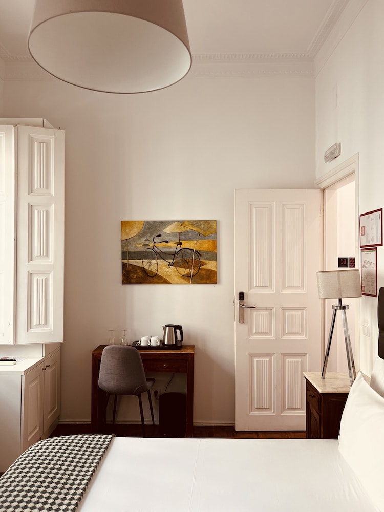 monte belvedere hotel by shiadu