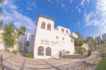 le sifah resort apartments