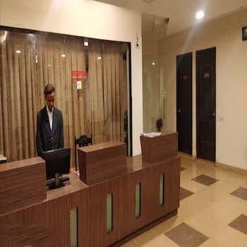 Hotel New York Plaza,Hoshiarpur>>Himachal Pradesh,3 star