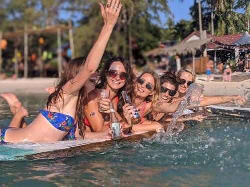 Ac 2 Resort,Koh Samui>>Ko Tao,3 star