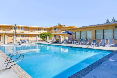 rodeway inn idaho falls