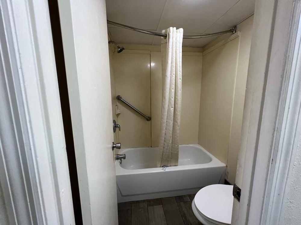 rodeway inn walterboro i 95