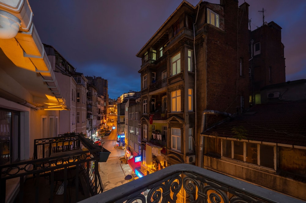 istanbul