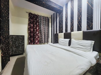 hotel star international