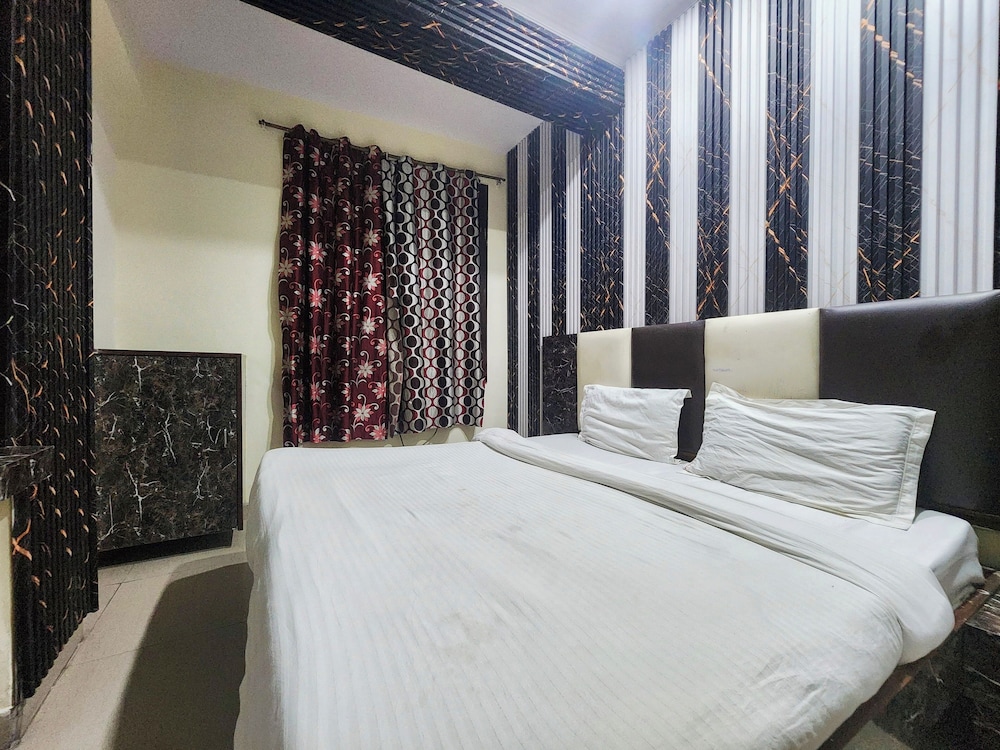 hotel star international
