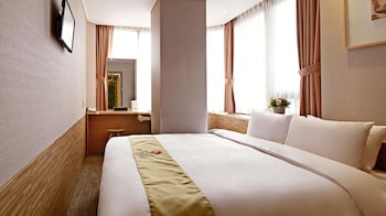 hotel skypark myeongdong i
