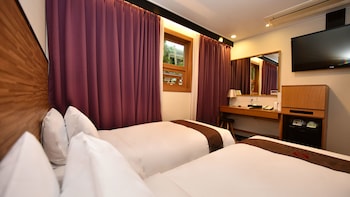 hotel skypark myeongdong i