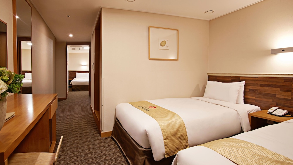 hotel skypark myeongdong i