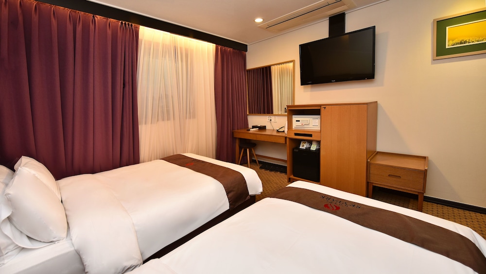hotel skypark myeongdong i
