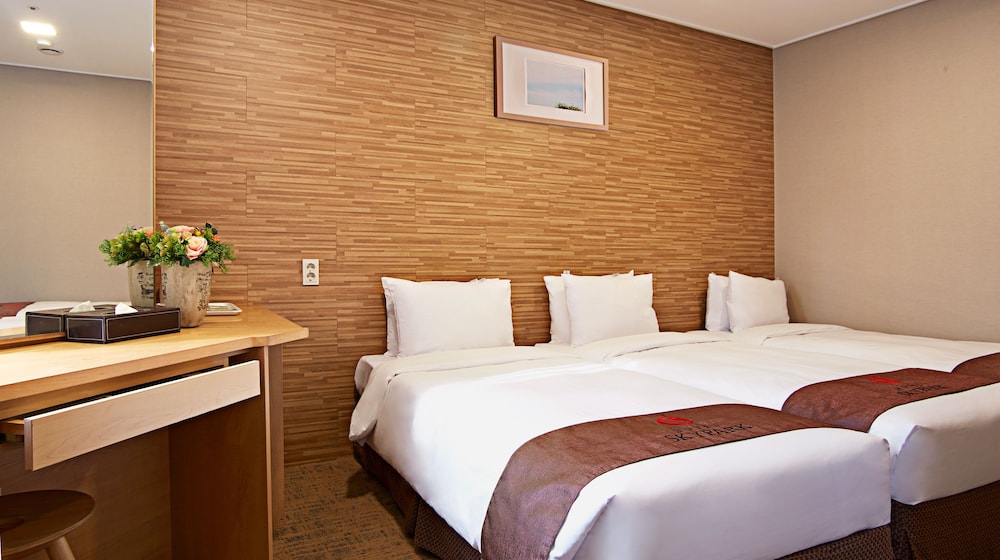 hotel skypark myeongdong ii