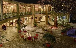 latitude 29 by the lake resort