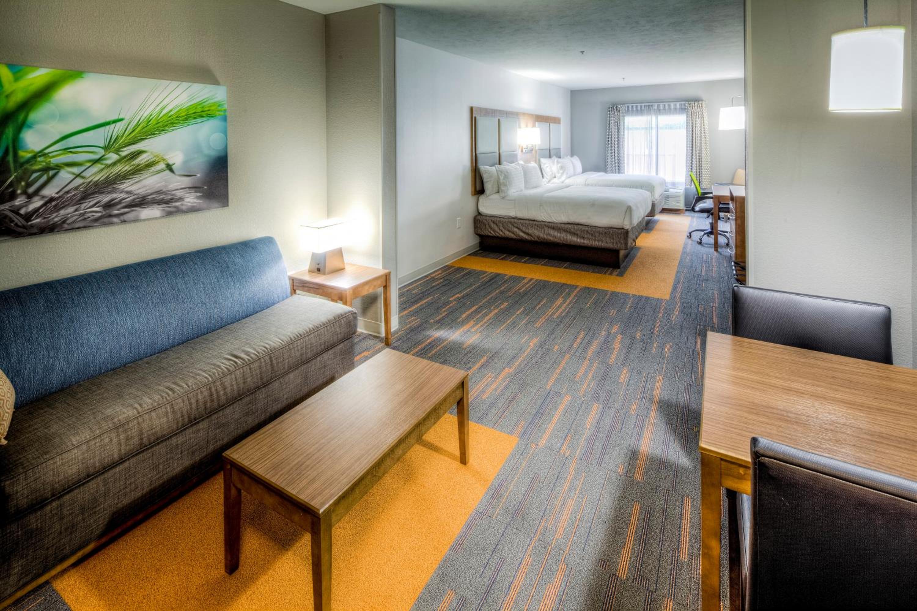 holiday inn express and suites cleveland west west
