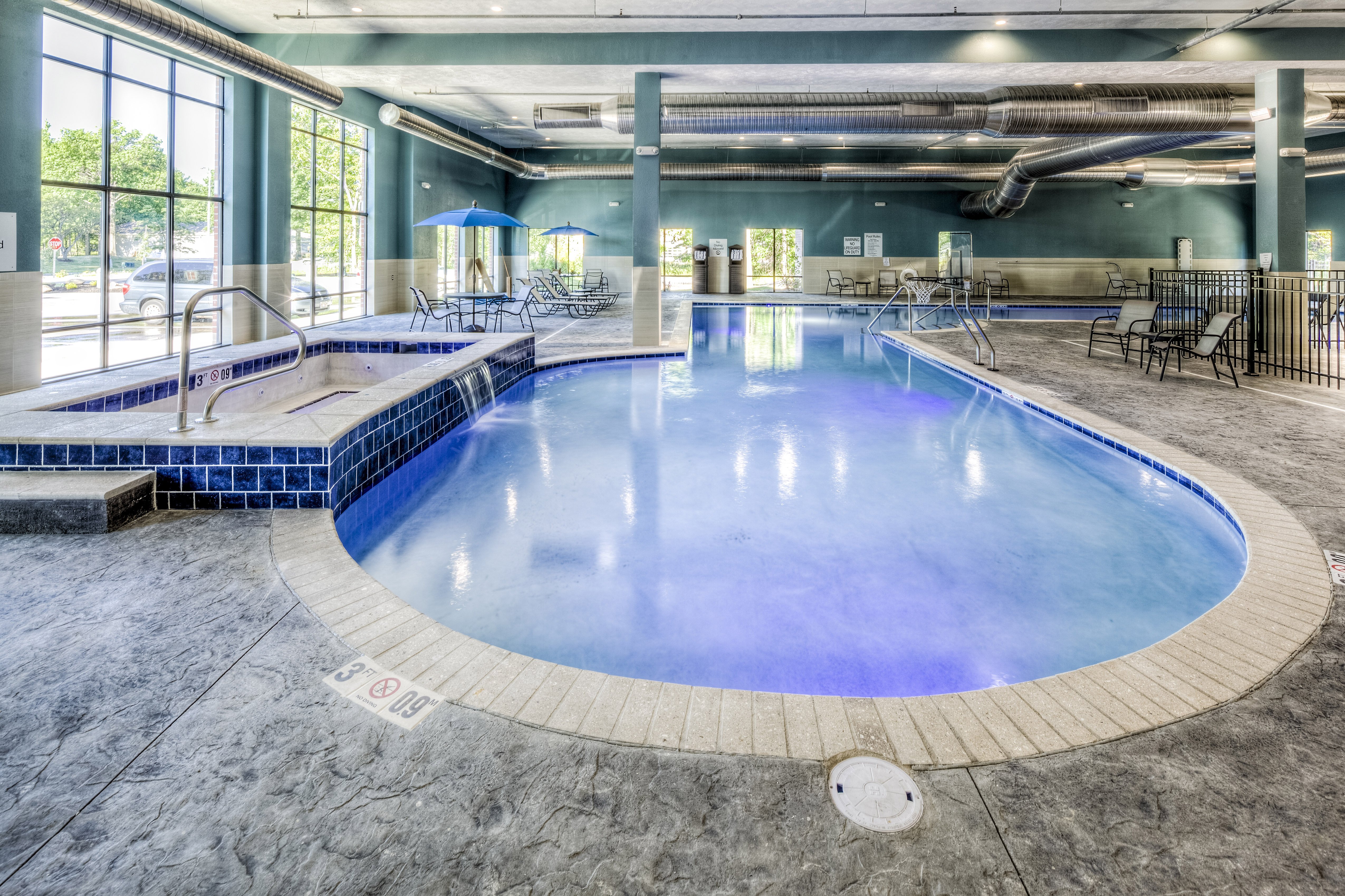 holiday inn express and suites cleveland west west