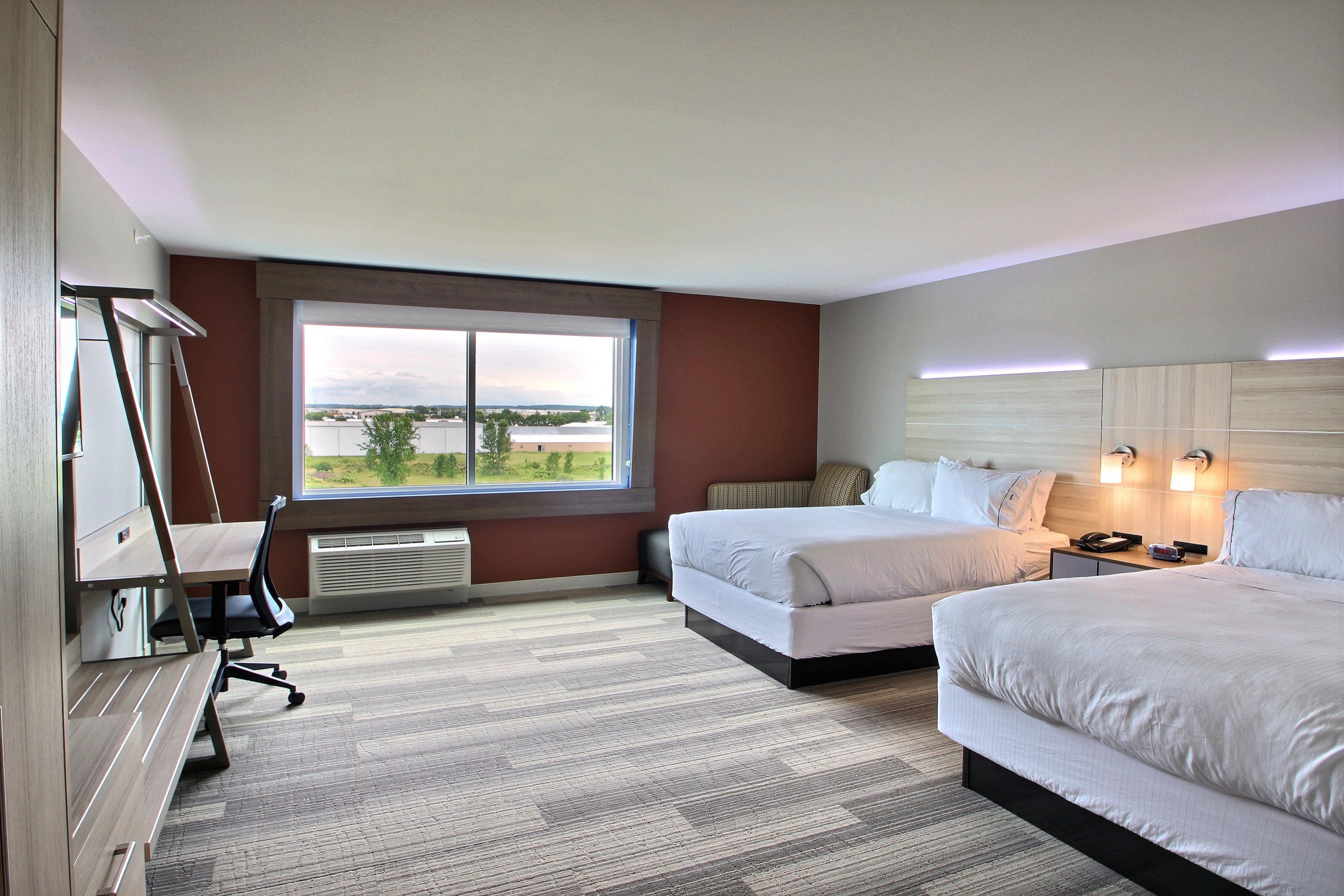 holiday inn express and suites fond du lac by ihg