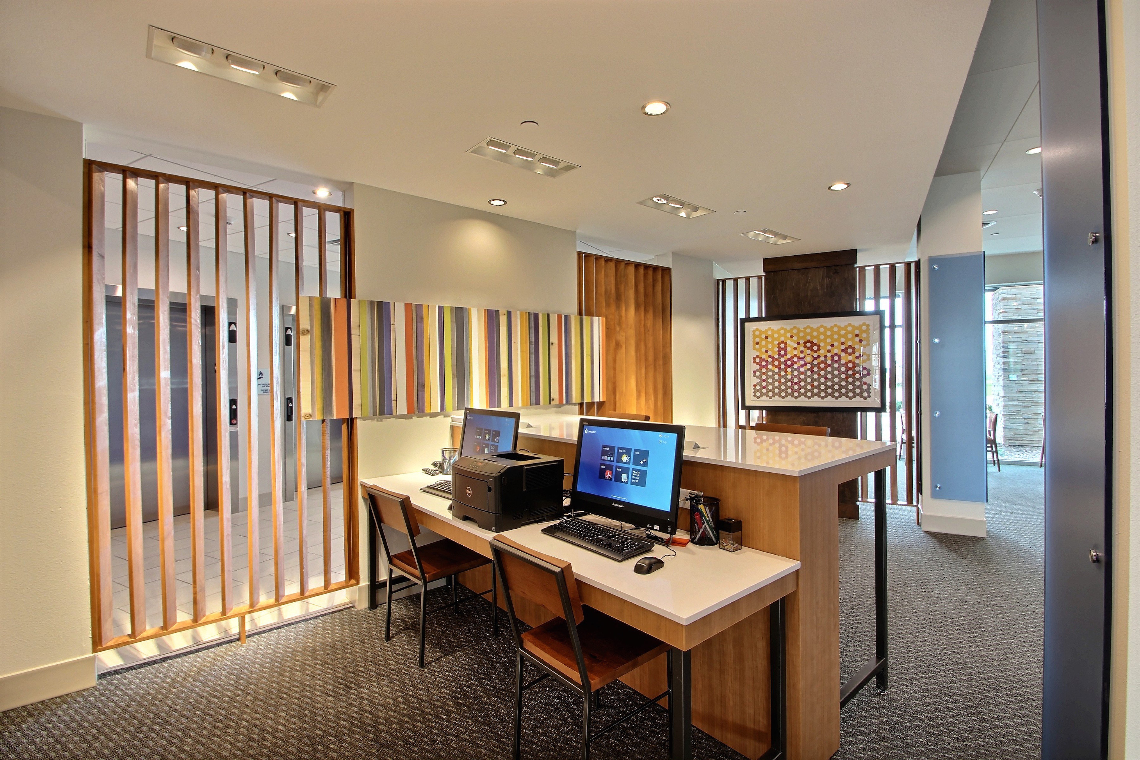 holiday inn express and suites fond du lac by ihg