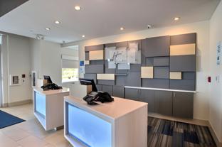 holiday inn express and suites fond du lac by ihg