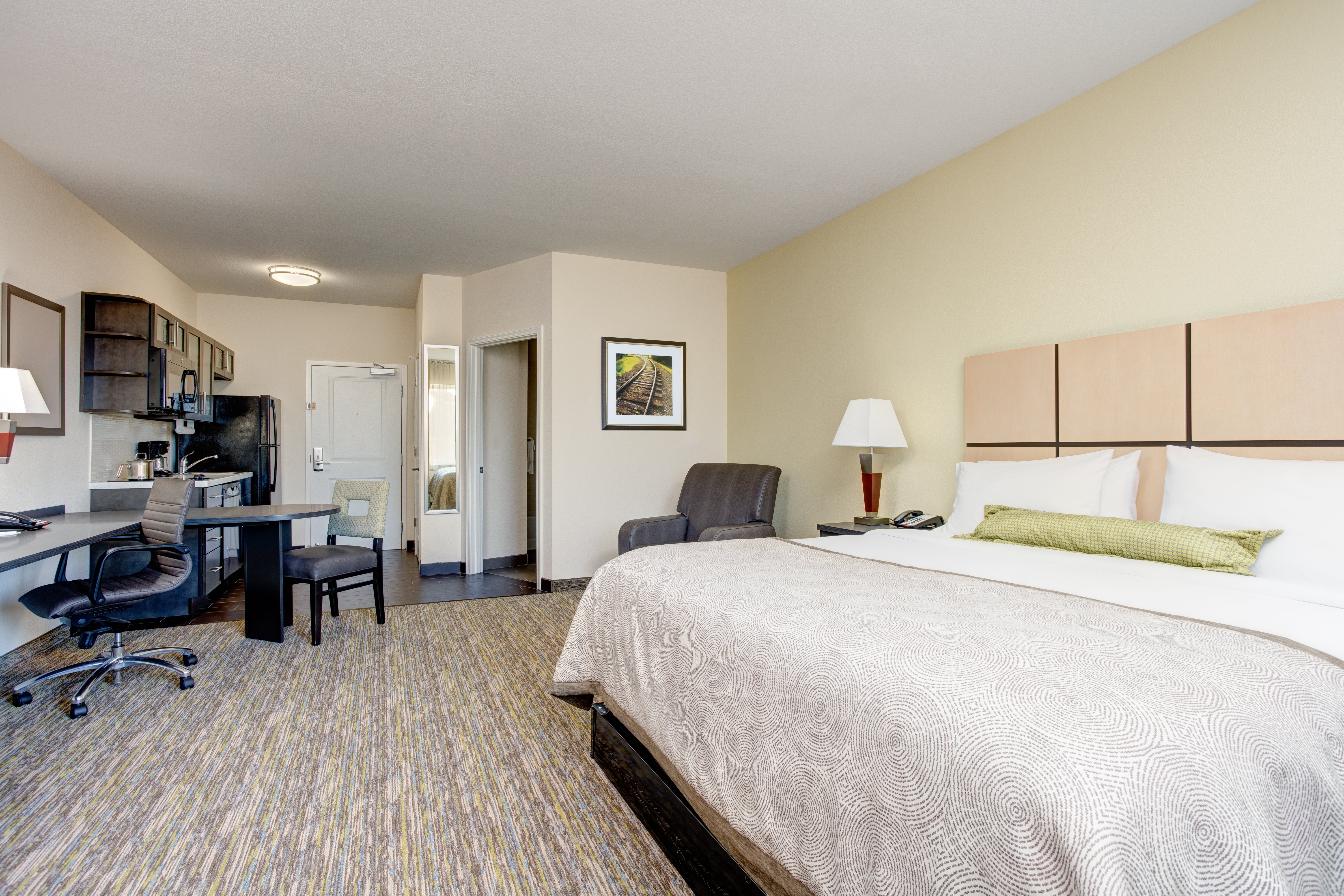 candlewood suites cut off by ihg