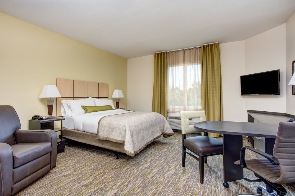 candlewood suites cut off by ihg