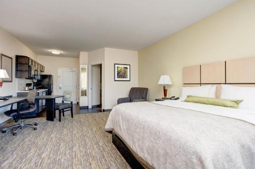 candlewood suites cut off by ihg