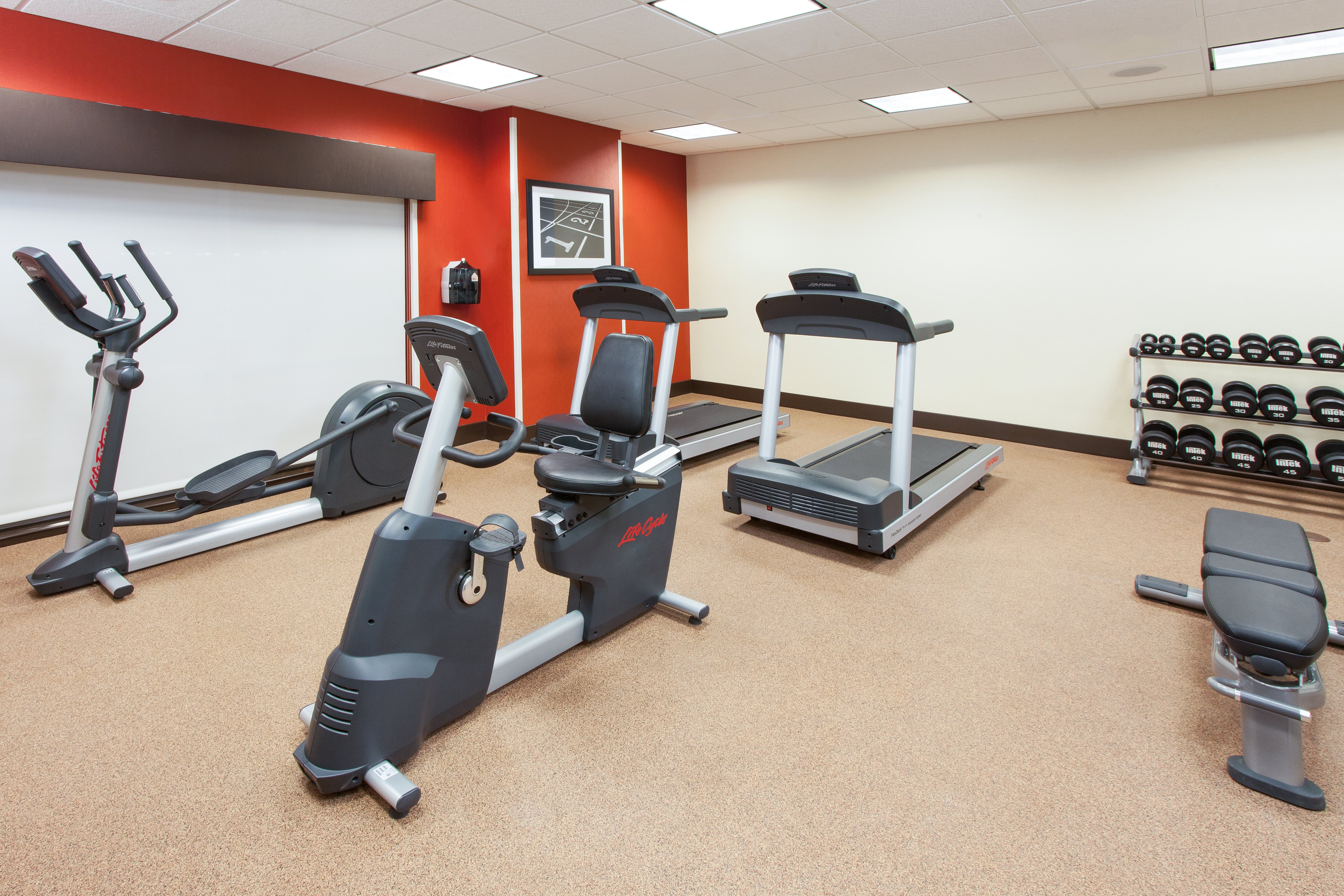 holiday inn express and suites sandusky by ihg
