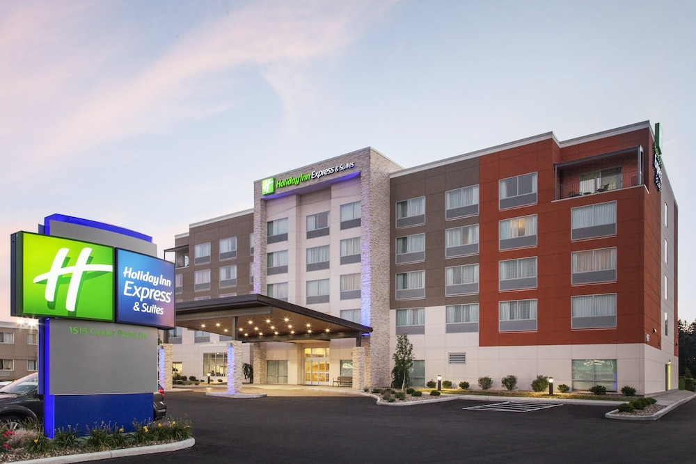 holiday inn express and suites sandusky by ihg